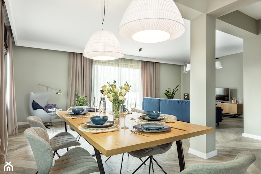 Dom jednorodzinny - Duża szara jadalnia w salonie, styl nowoczesny - zdjęcie od Maciejewska Design