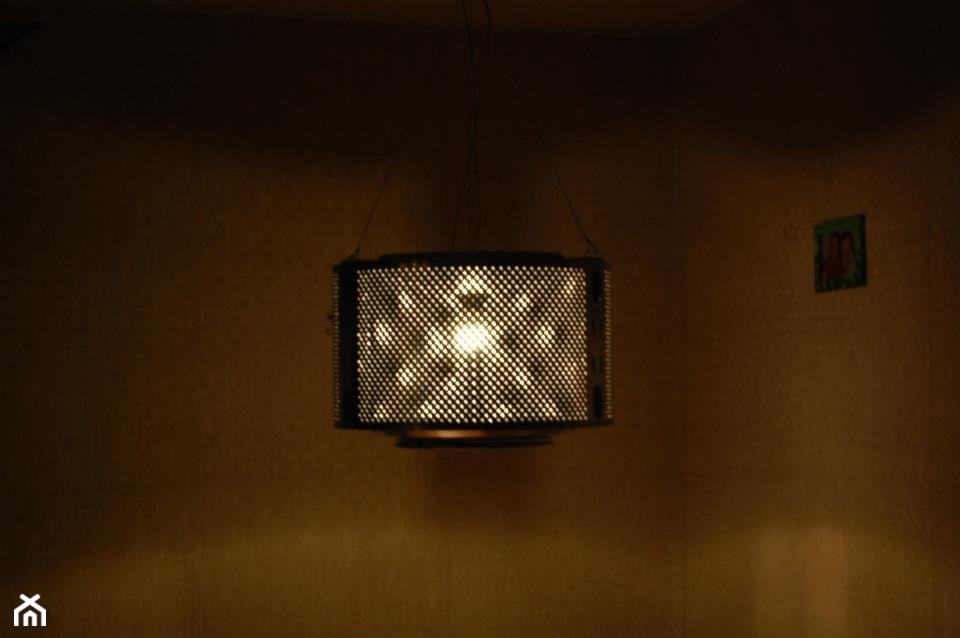 Lampa z bębna od pralki - zdjęcie od Revo Home & Garden - Homebook