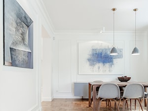 WILLA WE WROCŁAWIU - Mała biała jadalnia jako osobne pomieszczenie, styl nowoczesny - zdjęcie od KODO projekty i realizacje wnętrz