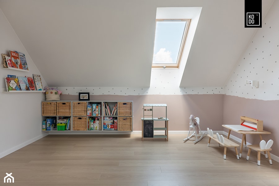 JAKOŚCIOWY MINIMALIZM - Pokój dziecka, styl minimalistyczny - zdjęcie od KODO projekty i realizacje wnętrz
