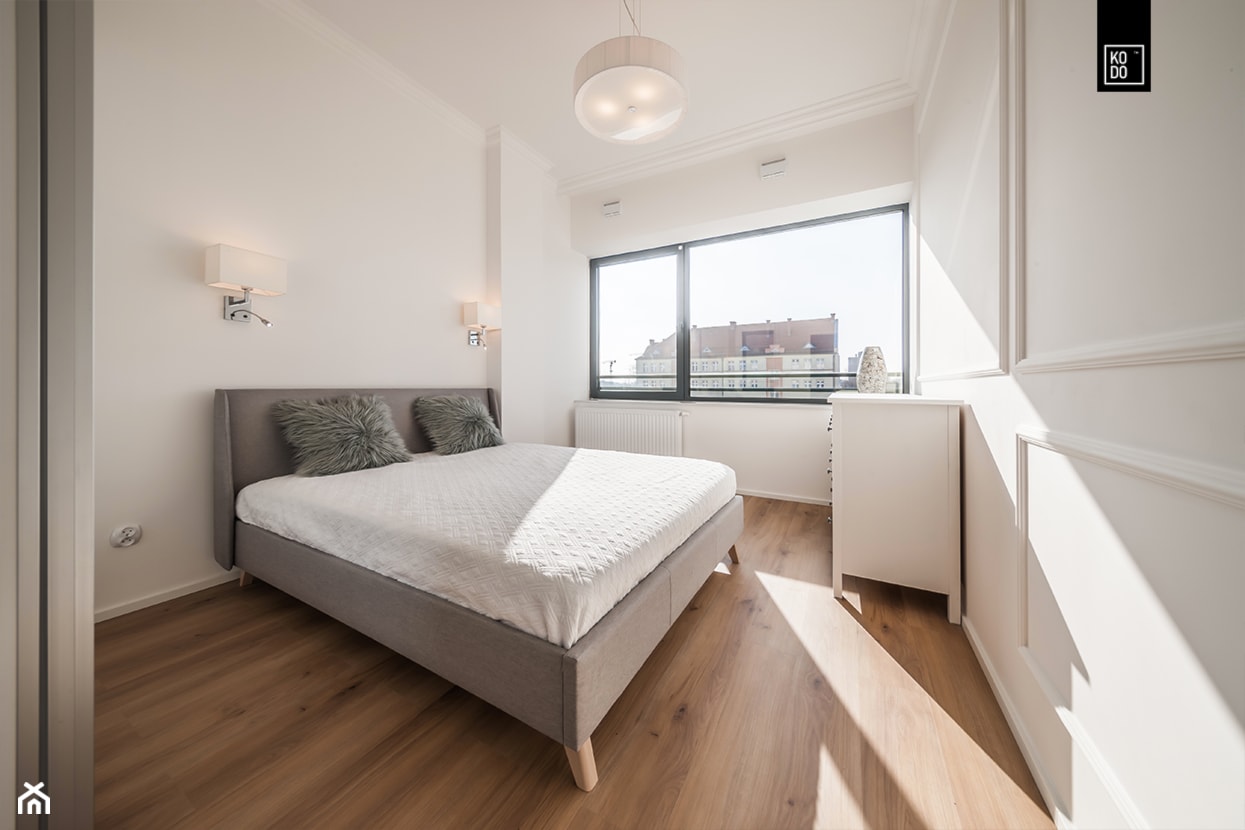 KLASYCZNIE W BIELI - Sypialnia, styl minimalistyczny - zdjęcie od KODO projekty i realizacje wnętrz - Homebook