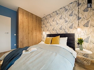 WNĘTRZE Z PASJĄ - Średnia niebieska sypialnia, styl prowansalski - zdjęcie od KODO projekty i realizacje wnętrz