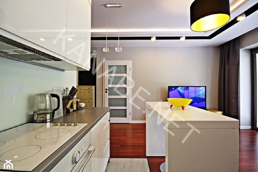 APARTAMENT 58m2 - Kuchnia, styl minimalistyczny - zdjęcie od KAnaBE