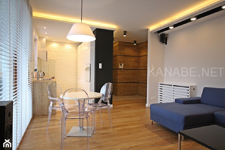 Męski Apartament 72m2 - Jadalnia, styl minimalistyczny - zdjęcie od KAnaBE