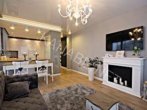 NOWOCZESNY GLAMOUR APARTAMENT 49 m2 - OSIEDLE PARKOWE- KIELCE - Salon, styl glamour - zdjęcie od KAnaBE