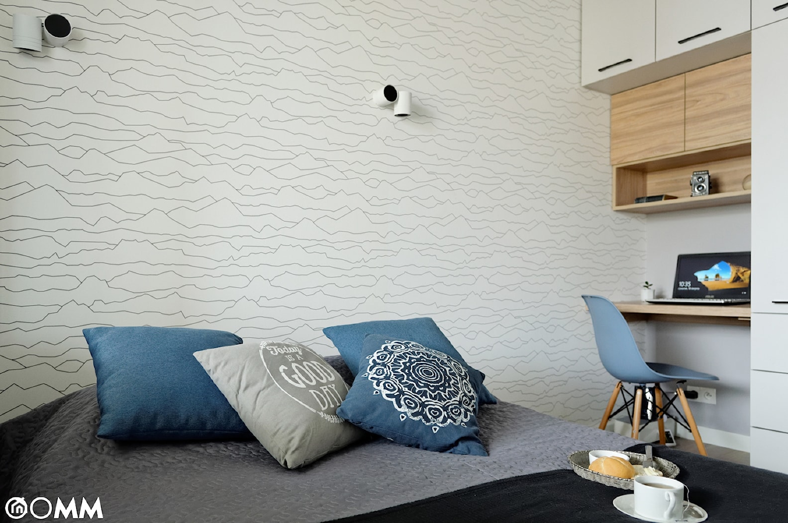 Sypialnia w małym mieszkaniu - zdjęcie od OOMM Monika Buzun architekt wnętrz - Homebook