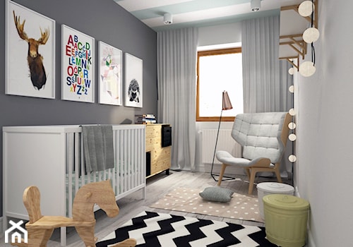BIAŁYSZARYCZARNY - Mały biały szary pokój dziecka dla niemowlaka dla chłopca dla dziewczynki, styl skandynawski - zdjęcie od DOMagała Design