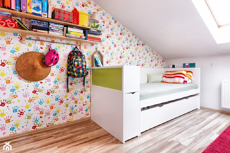 Dom Żorach - Mały biały pokój dziecka dla dziecka dla nastolatka dla dziewczynki - zdjęcie od Beata Fajkus Fotografia Nieruchomości