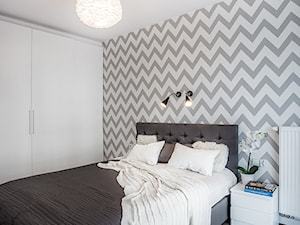 Mieszkanie 70mkw Wrocław - Średnia biała szara sypialnia, styl nowoczesny - zdjęcie od ESSA Architektura