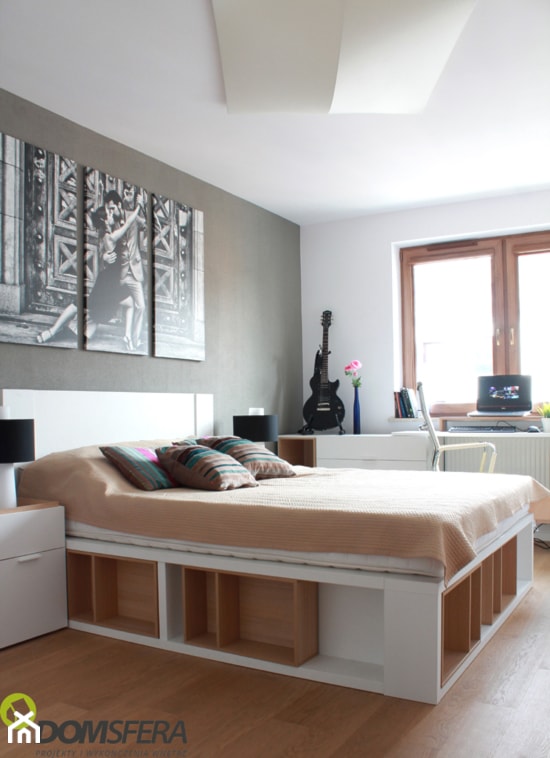 Mieszkanie ul. Nyska - Duża biała szara z biurkiem sypialnia, styl nowoczesny - zdjęcie od ESSA Architektura