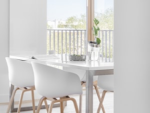 Projekt Mieszkania 132m2 | Mokotów - Średnia biała jadalnia jako osobne pomieszczenie, styl minimalistyczny - zdjęcie od Framuga studio
