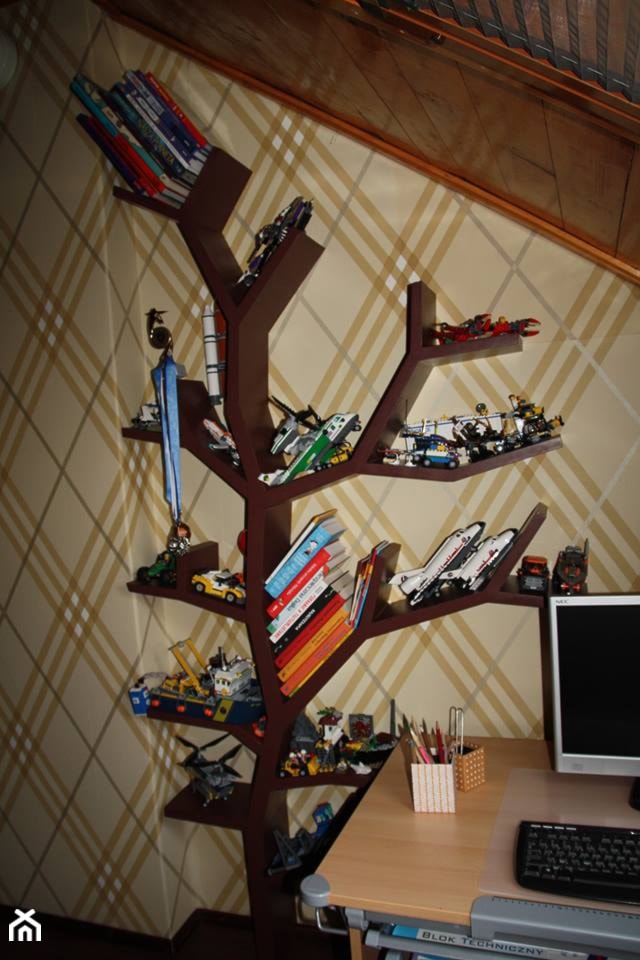 Nietypowa półka drzewo - zdjęcie od Inspirujace półki - Homebook