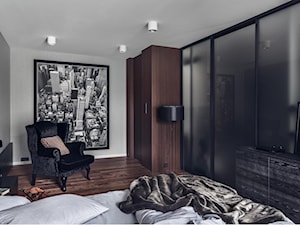 Wielkomiejski Eklektyzm - apartament 120 m2 Gdynia - Średnia biała sypialnia, styl nowoczesny - zdjęcie od studio POTORSKA