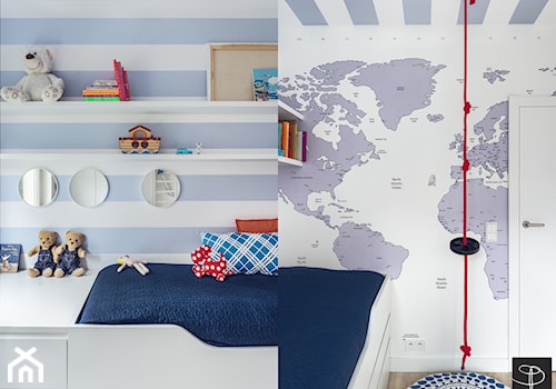 Wnętrze z Banksy`m - Średni biały niebieski pokój dziecka dla dziecka dla chłopca, styl skandynawski - zdjęcie od studio POTORSKA