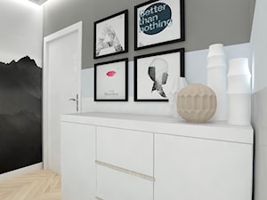 Sypialnia Black&Blue - Mała biała czarna szara sypialnia, styl nowoczesny - zdjęcie od WNĘTRZNOŚCI Projektowanie wnętrz Aneta Stokowska