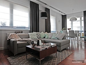ŻOLIBORZ ARTYSTYCZNY mieszkanie 80m2 - Średni beżowy salon z jadalnią, styl nowoczesny - zdjęcie od WNĘTRZNOŚCI Projektowanie wnętrz Aneta Stokowska