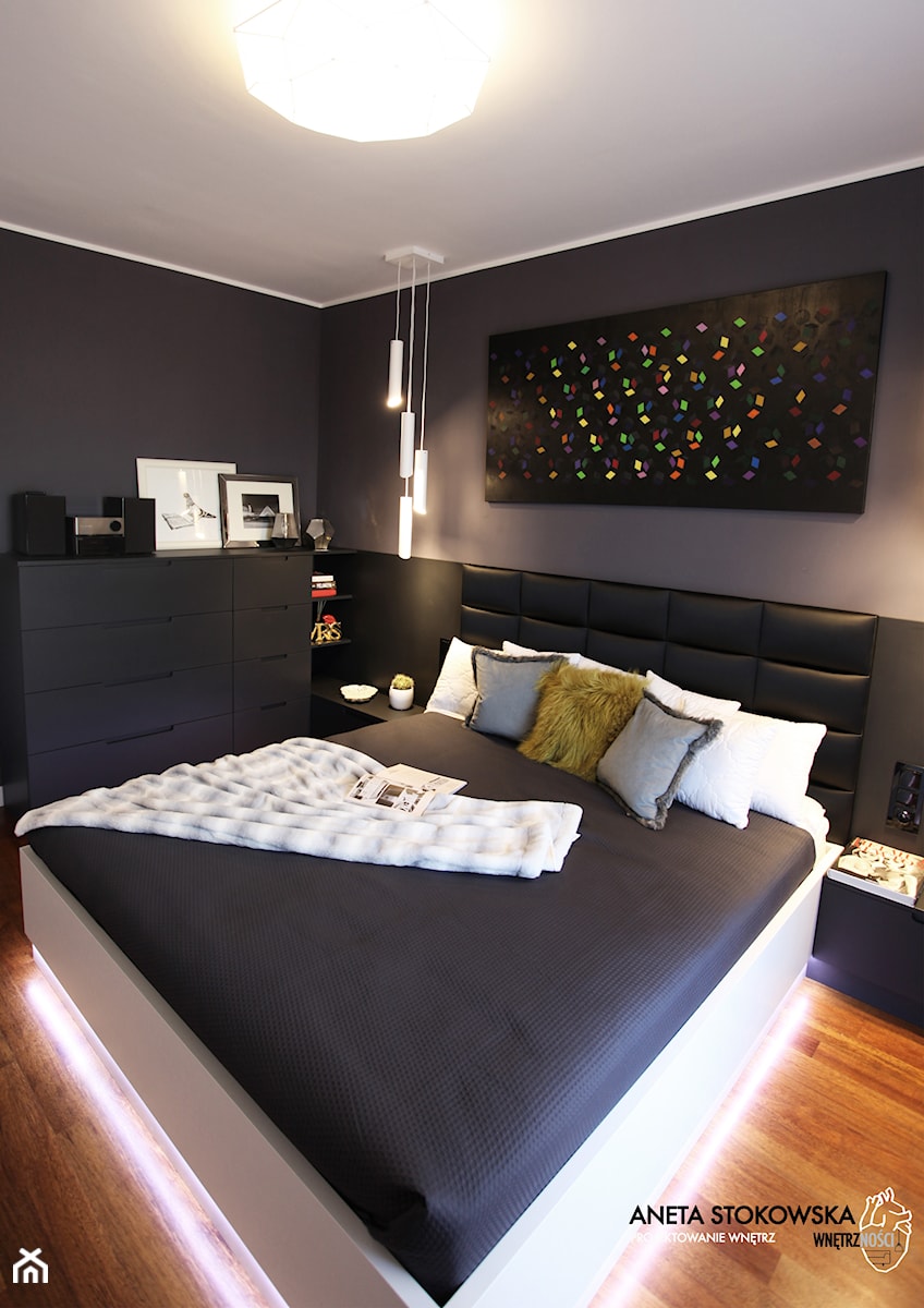 ŻOLIBORZ ARTYSTYCZNY mieszkanie 80m2 - Mała średnia szara sypialnia, styl nowoczesny - zdjęcie od WNĘTRZNOŚCI Projektowanie wnętrz Aneta Stokowska