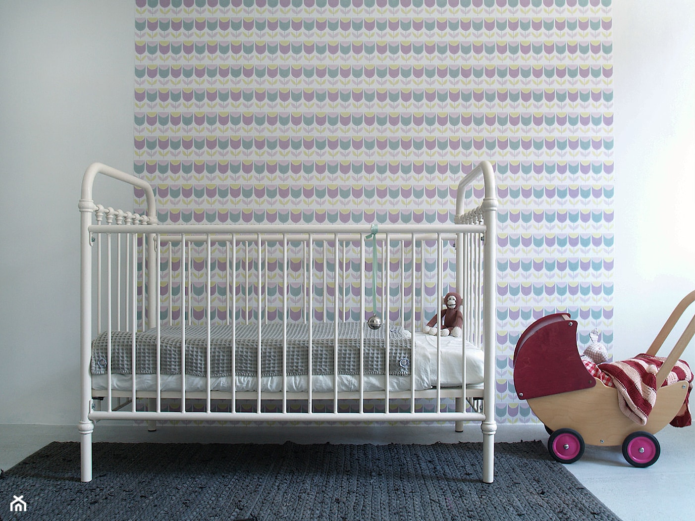 Dekoracje ścian dla dzieci - Mały różowy pokój dziecka dla niemowlaka dla chłopca dla dziewczynki, styl vintage - zdjęcie od RAMARAMA - Ściana & Dekoracje - Homebook