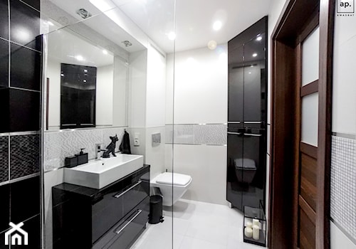 Łazienka B&W - Średnia bez okna łazienka, styl nowoczesny - zdjęcie od APkwadrat