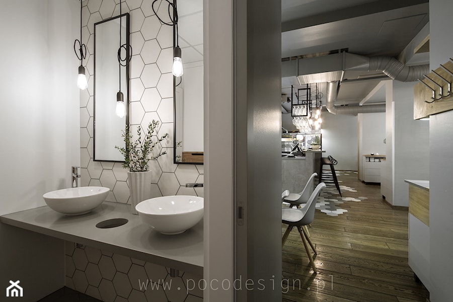 Il Sogno Restaurang, Sztokholm - Z dwoma umywalkami łazienka - zdjęcie od Pracownia projektowa Poco Design