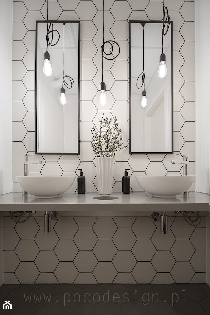 Il Sogno Restaurang, Sztokholm - Z lustrem z dwoma umywalkami łazienka - zdjęcie od Pracownia projektowa Poco Design