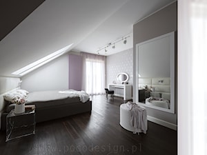 Kolorowy minimalizm - Sypialnia - zdjęcie od Pracownia projektowa Poco Design