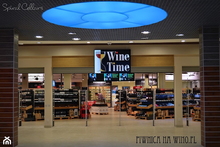 SHOWROOM Spiral Cellars w Kijowie, na Ukrainie - Time Wine - zdjęcie od PIWNICA NA WINO.pl