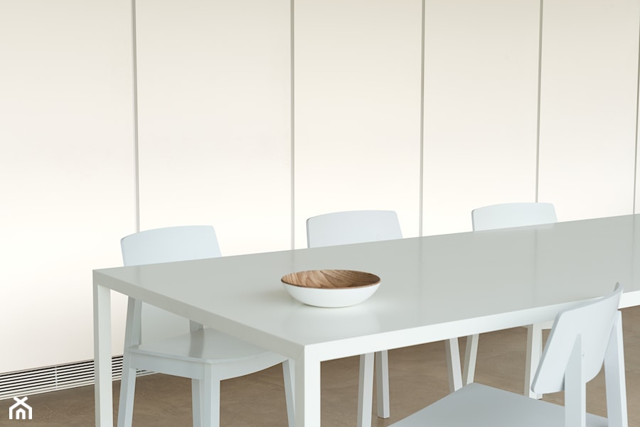 Kuchnie i jadalnie - Mała biała jadalnia jako osobne pomieszczenie - zdjęcie od Dulux