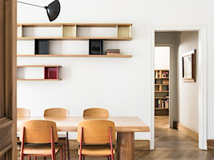 Kolor Roku 2019 - Średnia biała jadalnia jako osobne pomieszczenie, styl minimalistyczny - zdjęcie od Dulux