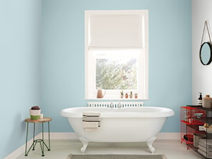 Nowości 2019 - Mała łazienka z oknem, styl nowoczesny - zdjęcie od Dulux