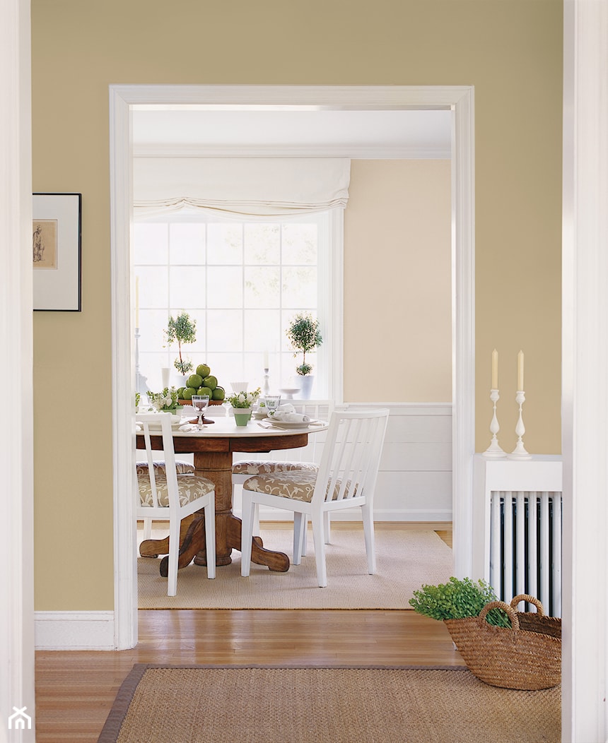 Pokoje dzienne - Mała beżowa szara jadalnia jako osobne pomieszczenie, styl prowansalski - zdjęcie od Dulux - Homebook