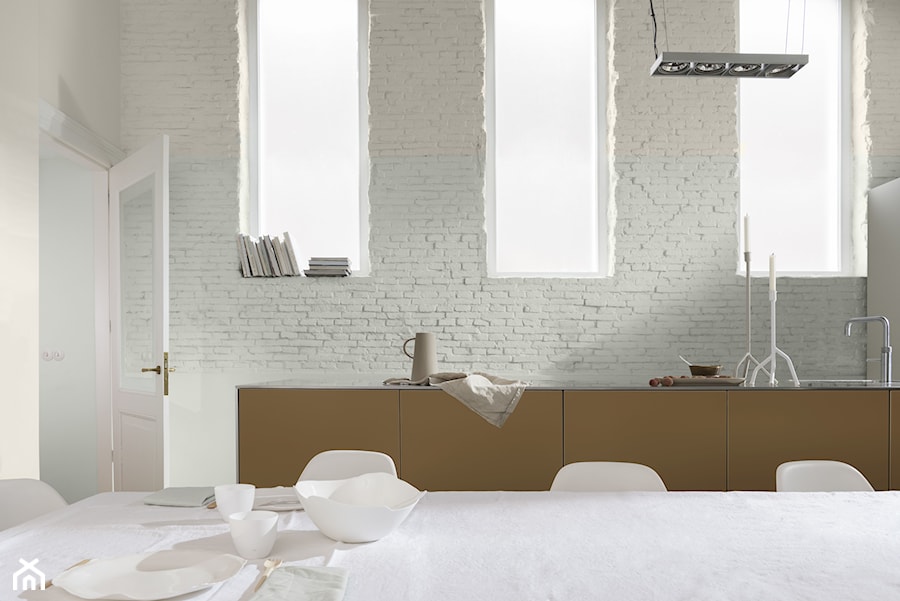 Kolor Roku 2019 - Średnia biała jadalnia w kuchni, styl minimalistyczny - zdjęcie od Dulux