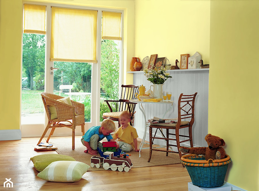 Pokoje dla dzieci i młodzieży - Mały biały żółty pokój dziecka dla dziecka dla chłopca dla dziewczynki, styl rustykalny - zdjęcie od Dulux
