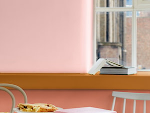 Kolor Roku 2015 - Mała różowa jadalnia jako osobne pomieszczenie - zdjęcie od Dulux