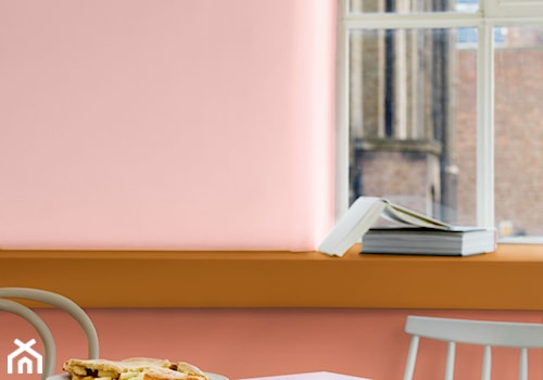 Kolor Roku 2015 - Mała różowa jadalnia jako osobne pomieszczenie - zdjęcie od Dulux