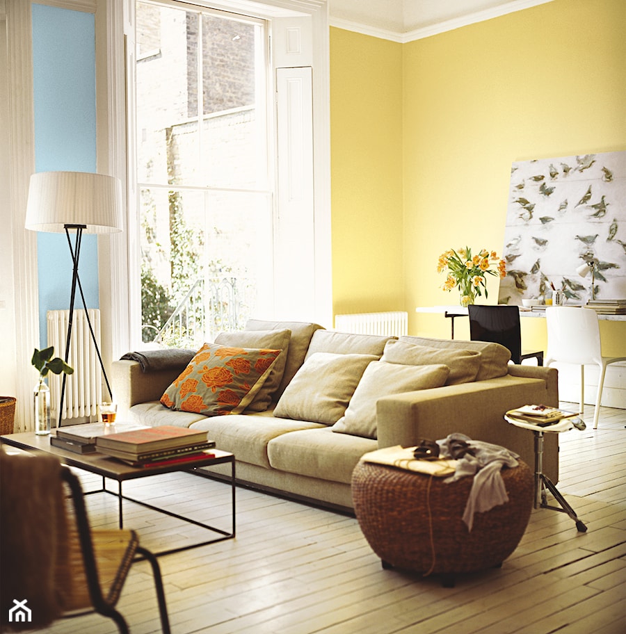 Pokoje dzienne - Średni niebieski żółty salon z tarasem / balkonem, styl rustykalny - zdjęcie od Dulux