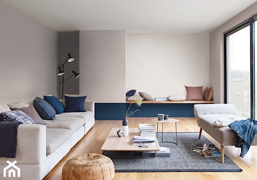 Nowości 2019 - Średni beżowy biały szary salon, styl minimalistyczny - zdjęcie od Dulux
