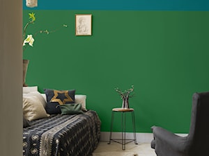 Intensywne kolory we wnętrzu - Mała niebieska zielona sypialnia, styl vintage - zdjęcie od Dulux