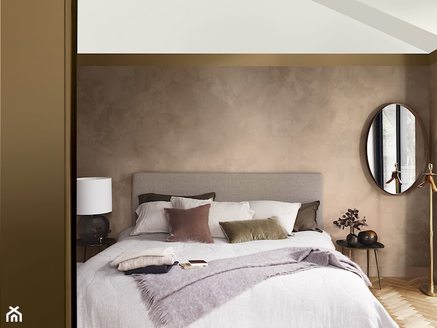 Nowości 2019 - Mała biała szara sypialnia na poddaszu, styl nowoczesny - zdjęcie od Dulux