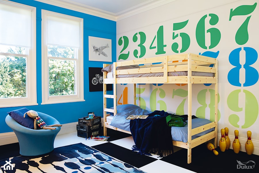 Pokoje dla dzieci i młodzieży - Średni biały pomarańczowy niebieski zielony pokój dziecka dla dziecka dla chłopca dla rodzeństwa, styl tradycyjny - zdjęcie od Dulux