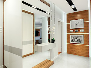Przedpokój z NY - Średni biały z marmurem na podłodze hol / przedpokój, styl nowoczesny - zdjęcie od ARCHITETTO