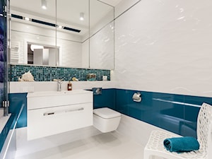 Łazienka z muszlą - Mała na poddaszu bez okna z lustrem łazienka, styl nowoczesny - zdjęcie od ARCHITETTO