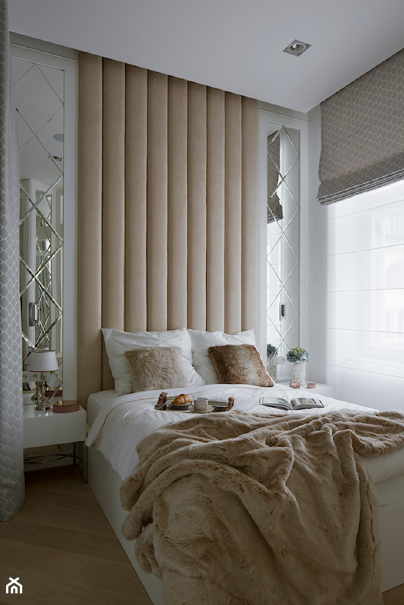 Paryski Szyk - Średnia biała sypialnia, styl tradycyjny - zdjęcie od Nasciturus design