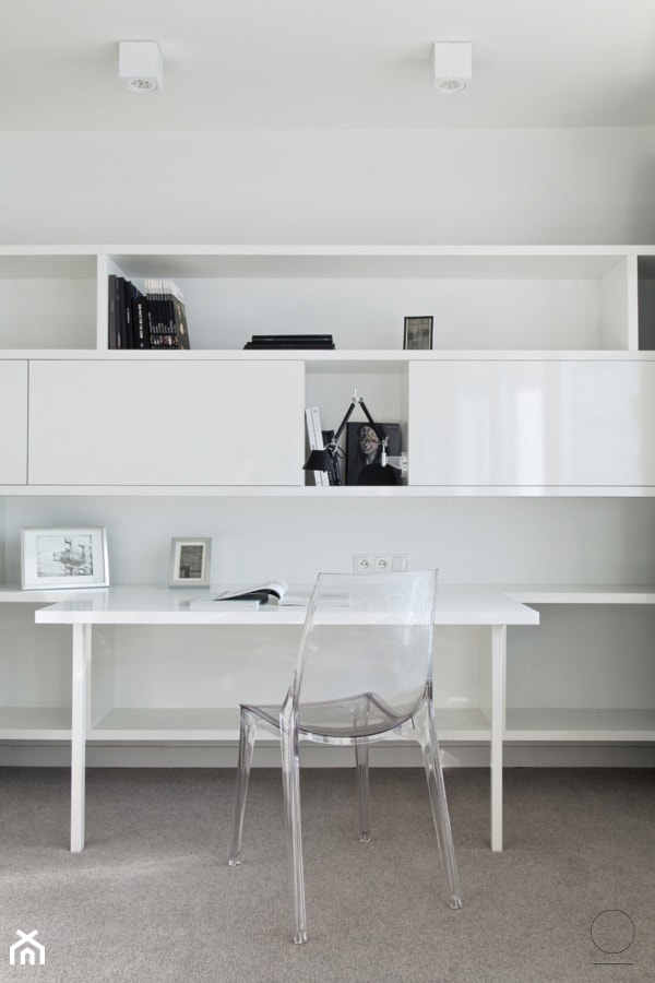 Apartament Grzybowska - Średnie białe biuro, styl nowoczesny - zdjęcie od oikoi - Homebook