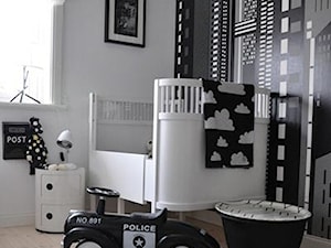 black&white/inspiracje pozyskane z Pinterest - Pokój dziecka, styl tradycyjny - zdjęcie od Maison Studio - Architektura Wnetrz. Żaklina Litwa