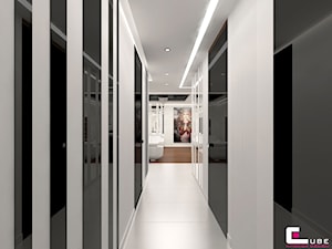Mieszkanie w Warszawie - Mały biały czarny hol / przedpokój, styl glamour - zdjęcie od CUBE Interior Design