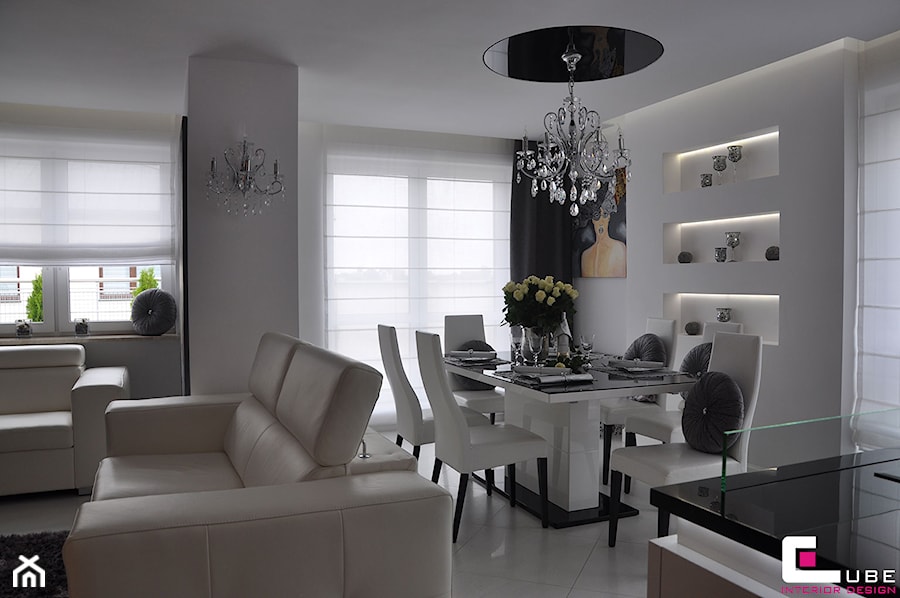Średnia biała szara jadalnia w salonie, styl glamour - zdjęcie od CUBE Interior Design