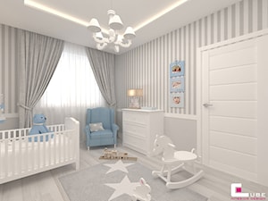 Mieszkanie 70 m2 w Warszawie - Średni biały szary pokój dziecka dla niemowlaka dla chłopca dla dziewczynki, styl tradycyjny - zdjęcie od CUBE Interior Design