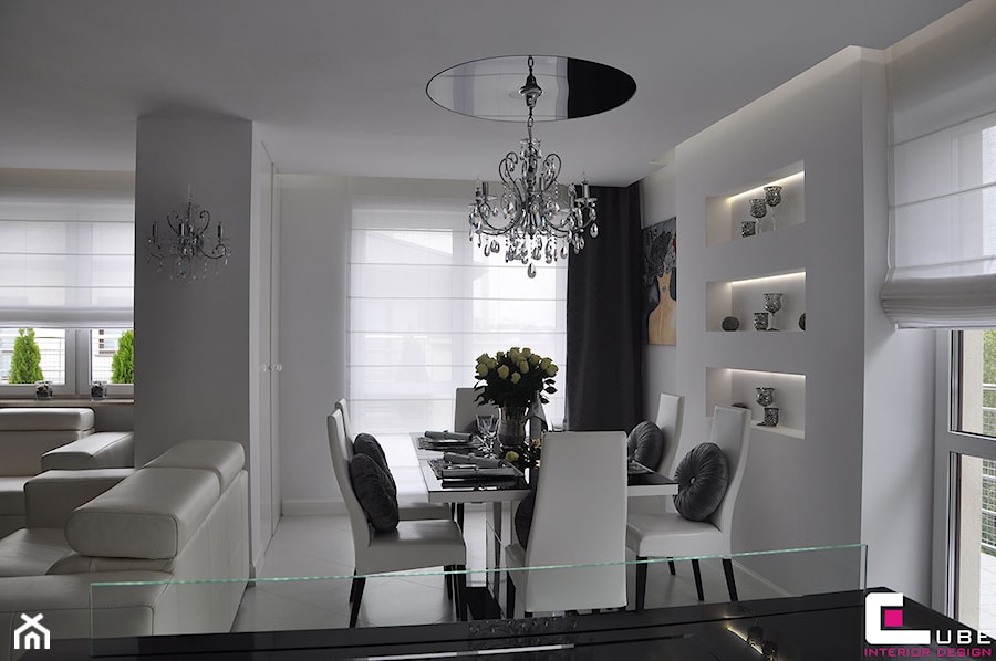 Średnia biała jadalnia w salonie, styl glamour - zdjęcie od CUBE Interior Design