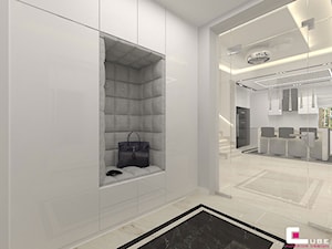 Projekt wnętrz domu - Średni biały hol / przedpokój, styl nowoczesny - zdjęcie od CUBE Interior Design